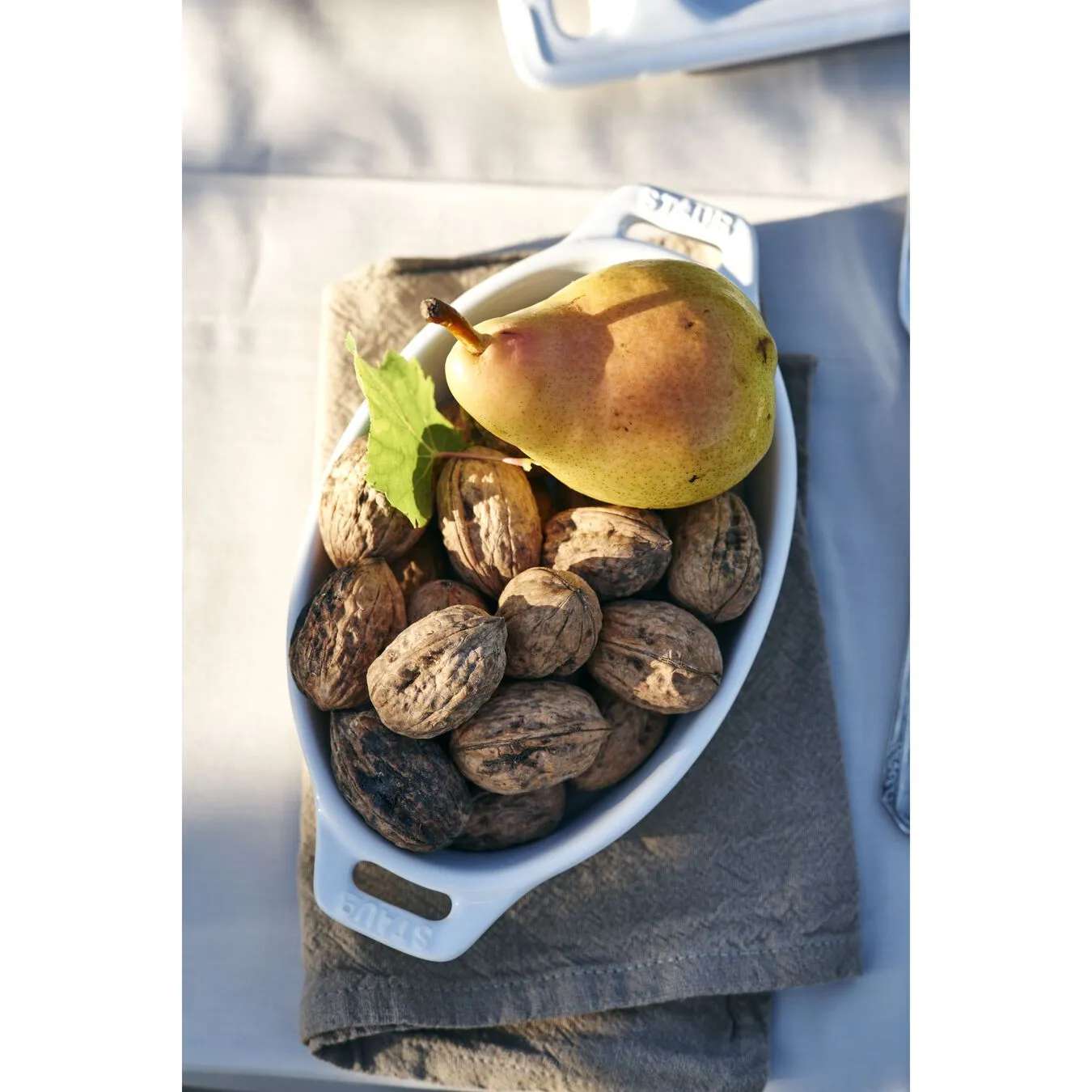 Staub Pirofila Ovale - 17 Cm, Colore Bianco Puro - immagine 5