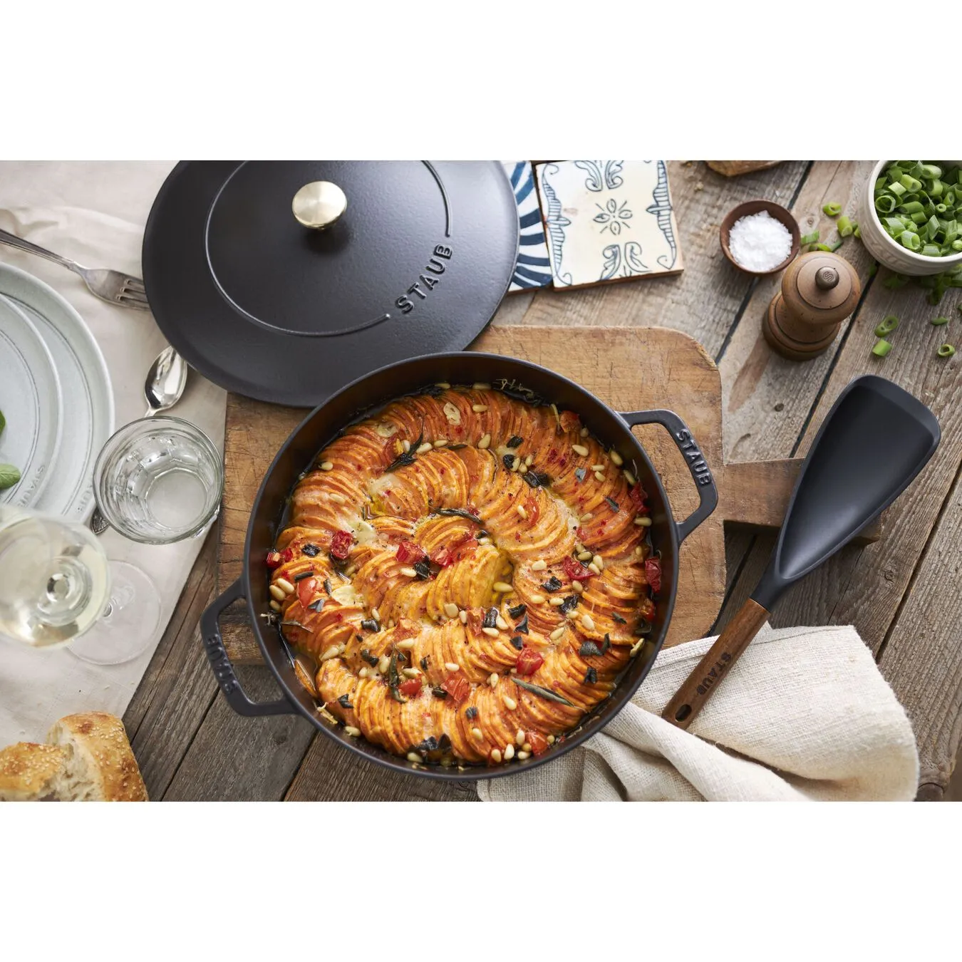 Staub Cucchiaione - 30 Cm, Silicone - immagine 4