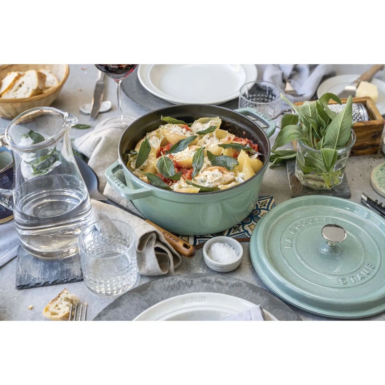 Staub Cocotte Rotonda - 24 Cm, Salvia - immagine 6