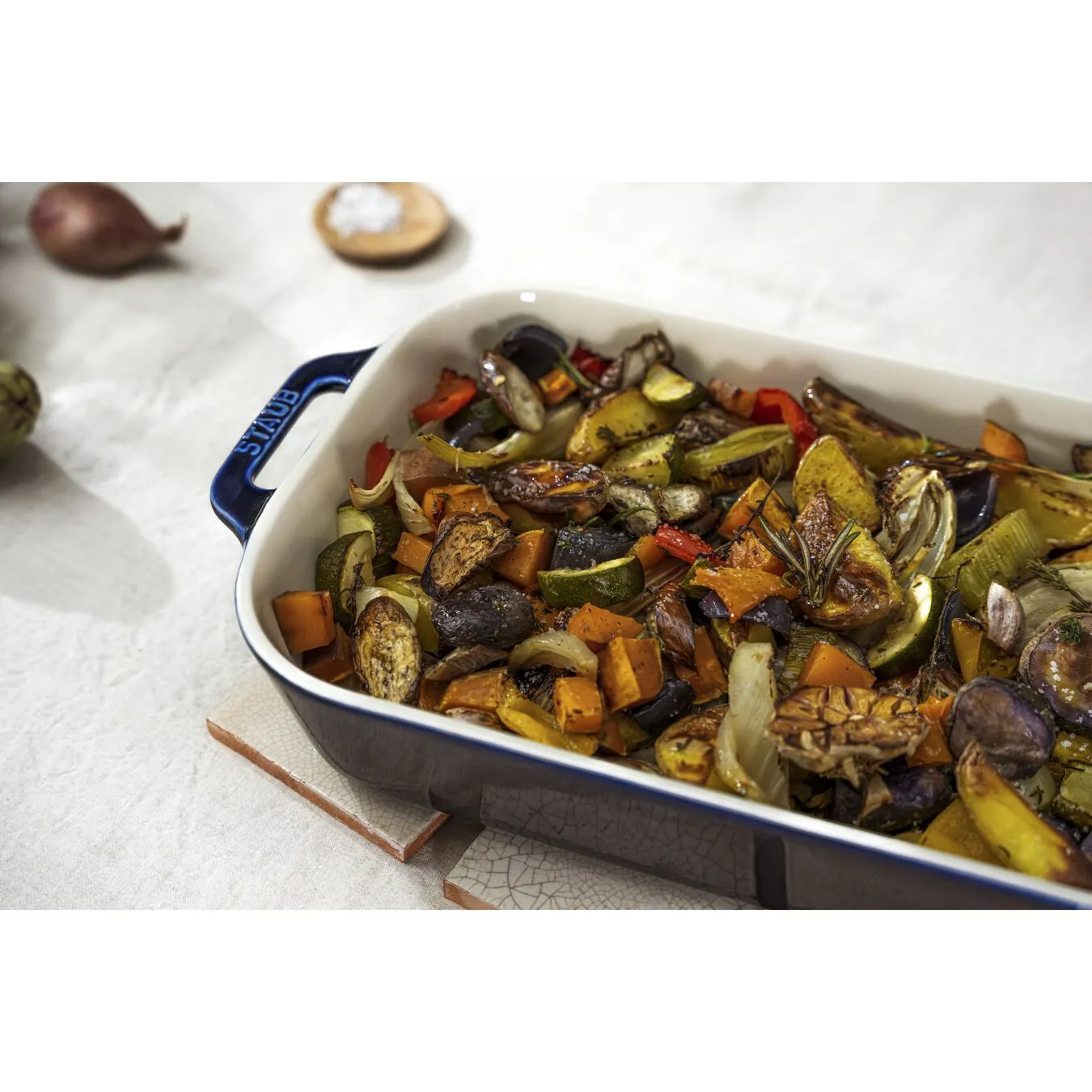 Staub Pirofila Rettangolare - 34 X 24 Cm, Blu Scuro - immagine 4